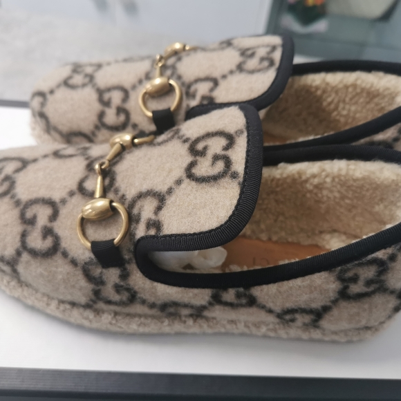 💯% Authentic Gucci shoes Size 34 Fit 35.5 - Picture 10 of 10
